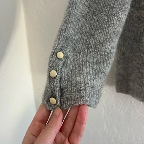 Sezane Gray Sweater - Picture 5 of 14